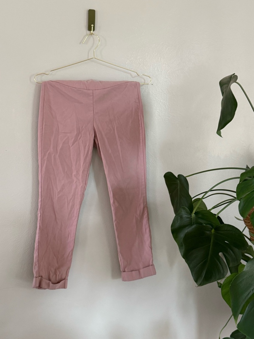 💖 3 for $20 💖 Rose Pink Slim Stretch Ankle Pants
